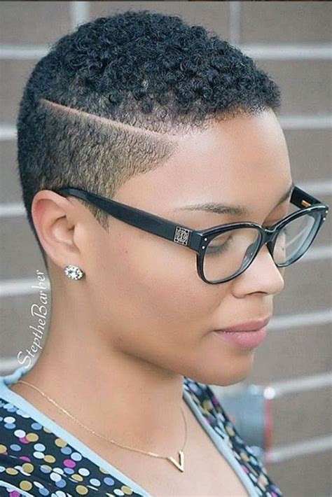 26 Short Haircut Designs Your Barber Needs To See - Wavy Haircut