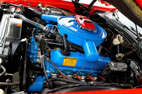 1974 Ford Gran Torino Starsky Engine photo - Tom Howerton photos at ...