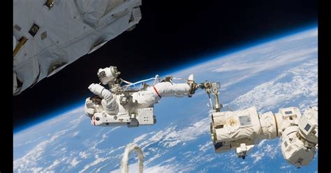 Watch 2 NASA Astronauts Take a Spacewalk Outside the ISS