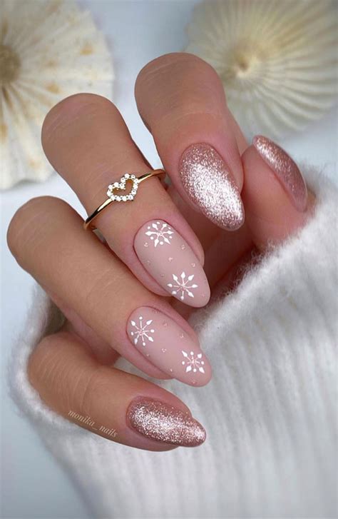 50+ Best Festive Christmas Nails : Snowflake Nude & Glitter Nails