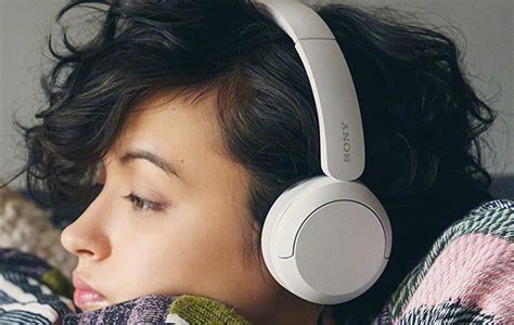 These Surprisingly Good Sony Headphones Are Back Down to Just $38 - CNET