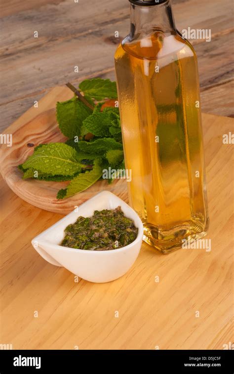 Ingredients for a traditional homemade mint sauce Stock Photo - Alamy