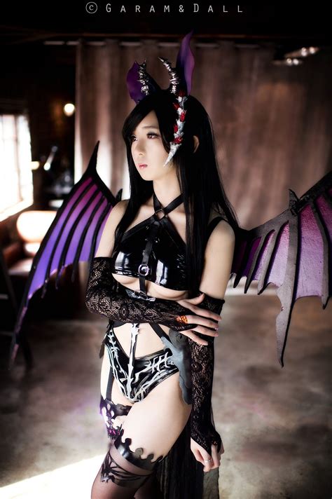 Mabinogi Succubus Queen Cosplay | Cosplay, Thần thoại, Phụ nữ