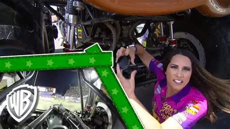 Scooby-Doo! | Nicole Johnson & Team Scooby-Doo at Monster Jam: Limit Straps! | WB Kids - YouTube