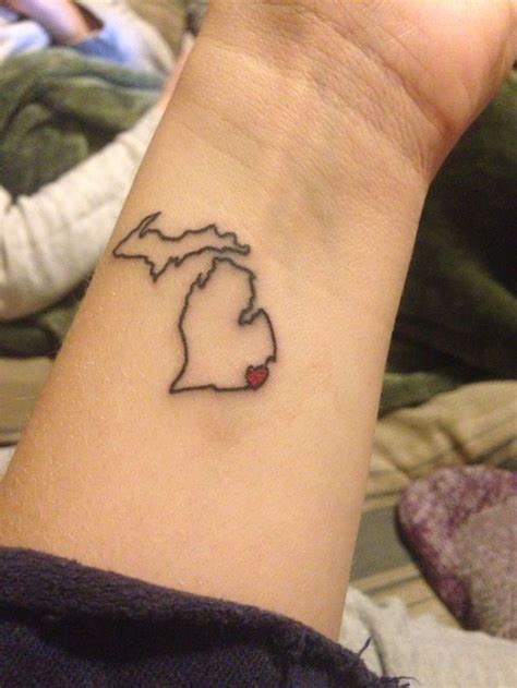 43 Spectacular State of Michigan Tattoos - TattooBlend | Michigan ...