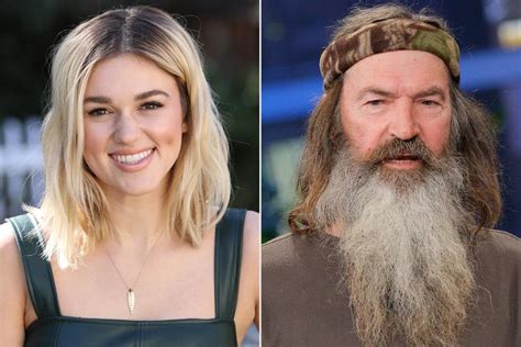 Duck Dynasty 's Sadie Robertson Reacts to News of Grandpa Phil's Adult Daughter: 'The Bigger the ...