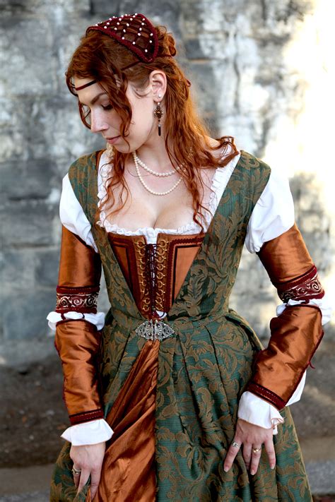 1490's Florentine ensemble in copper silk and green brocade by Samantha ...