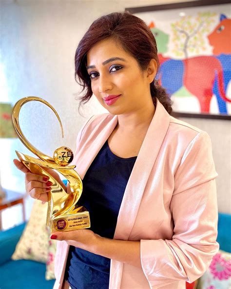 Shreya Ghoshal Age, Height, Biography 2023 Wiki, Net Worth, Boyfriend