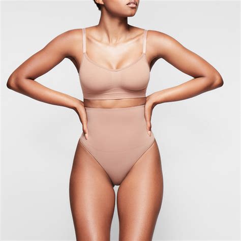 Shapewear for Women - Sculpting Solutions | SKIMS