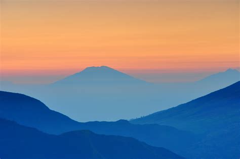 Sunrise Mountainscape Free Stock Photo - Public Domain Pictures