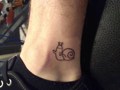 Adventure Time Snail Tattoo Mini Tattoos, Dainty Tattoos, Little Tattoos, Pretty Tattoos, Body ...