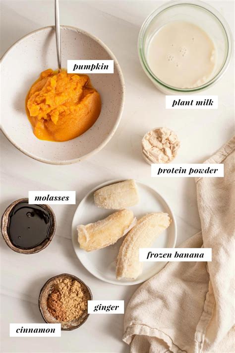 Pumpkin Gingerbread Smoothie - Running on Real Food