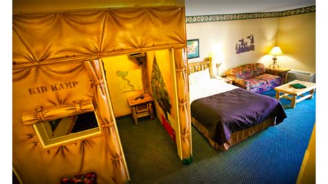 Rooms at Great Wolf Lodge