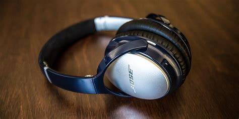 RT for a chance to win this pair of silver & blue Bose headphones ...