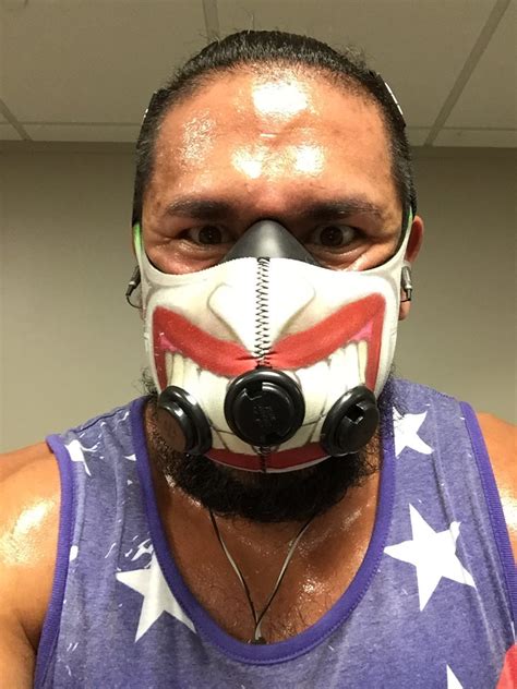 Elevation Training Mask 2.0 Review - Kris Cantu