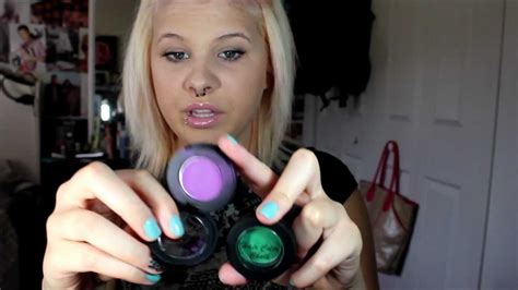 How to :Hair Chalk Part 1 - YouTube