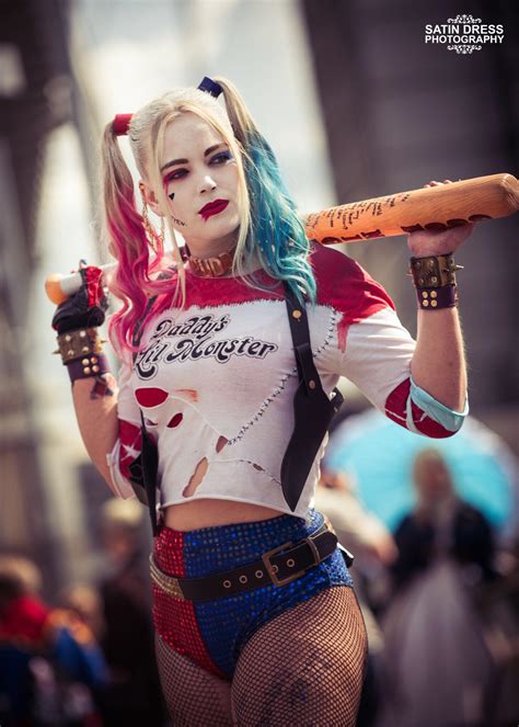 My Harley Quinn cosplay from MCM Comic-Con London! 💋🤡 : r/HarleyQuinn