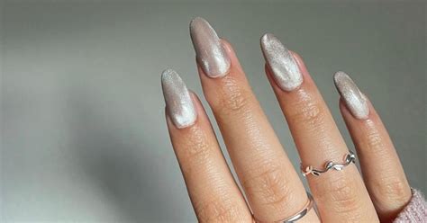 Winter 2023’s Biggest Nail Trends are Soft and Versatile