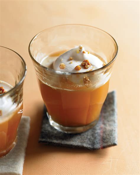 25 Cozy Fall Drinks and Cocktails To Keep You Warm and Happy | Autostraddle