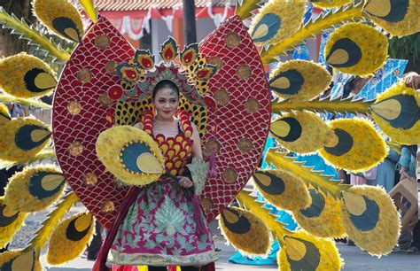 National Batik Day to Be Celebrated at Special Events in Jakarta and Solo - Tourism Indonesia