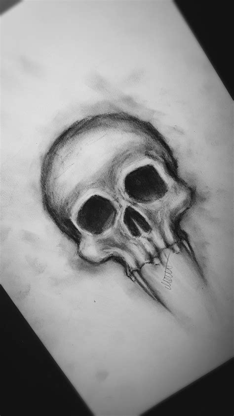 Realistic Abnormal Skull Drawing in Charcoal | Skull drawing sketches ...