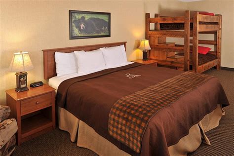 BOARDERS INN & SUITES BY COBBLESTONE HOTELS - Updated 2024 Prices & Hotel Reviews (Waukon, IA)