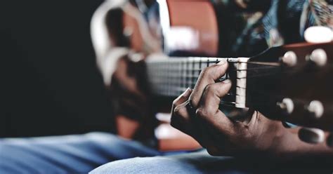 Tips for Playing Unplugged Concerts | iMusician