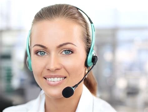 How to Set Up a Small Business Customer Service Call Center in 2023 | Virtual call center, Call ...