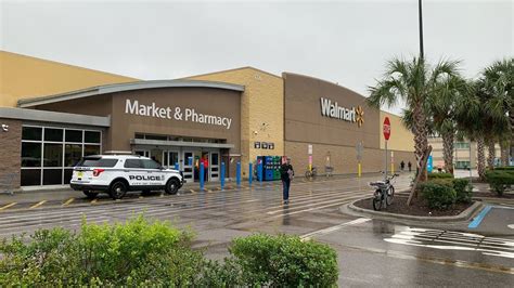 Walmart in Florida - YouTube