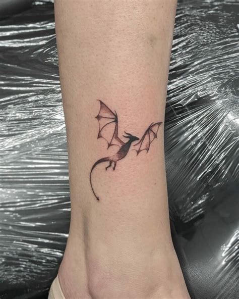 11+ Small Dragon Tattoo Ideas That Will Blow Your Mind