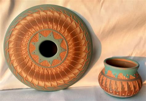 NATIVE AMERICAN ETCHED Navajo Red Clay Pottery 2 Vases Signed J Hayes $30.00 - PicClick