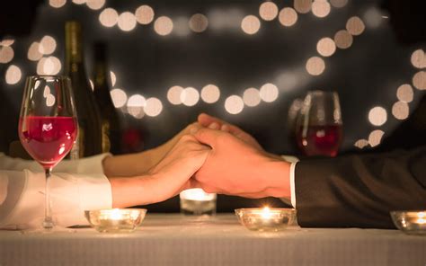 Was ist ein Candle-Light-Dinner? Tipps & Ideen für romantische Abendessen - VINERIA