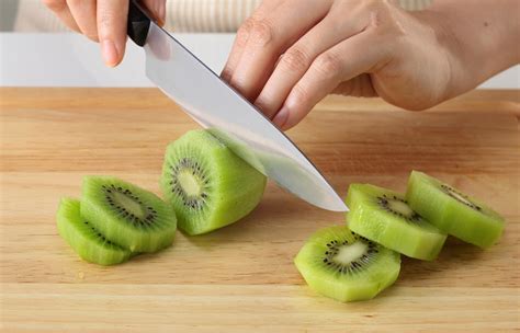 Can You Eat Kiwi Seeds - Captions Quotes