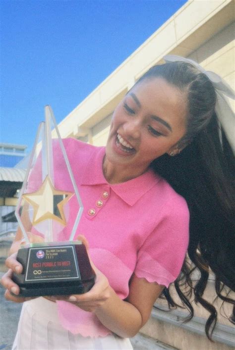 Kim Chiu is Grateful For Her First Hosting Award