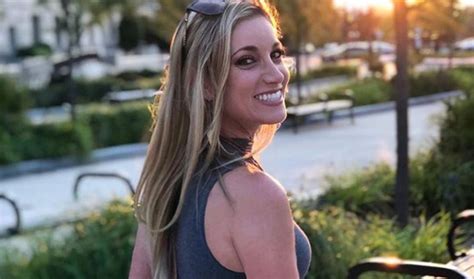 PrankvsPrank’s Jeana Smith Reveals She Has Been Vlogging Under A ...