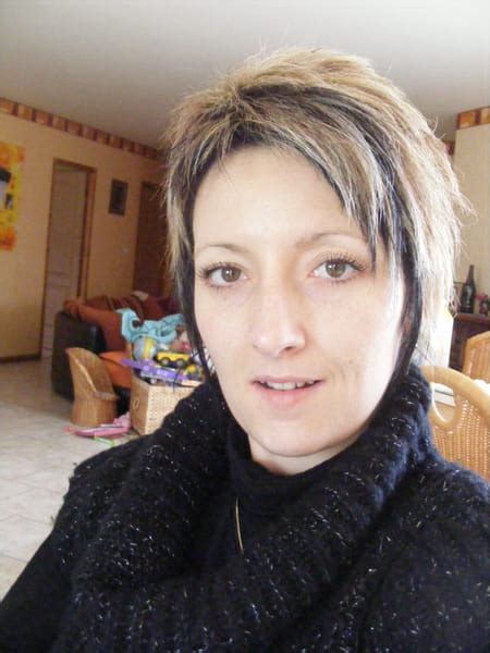 Stephanie BILLANT (HUMBLOT), 43 ans (CELSOY, LANGRES) - Copains d'avant