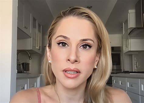 Ana kasparian Lips : r/Politically_NSFW2