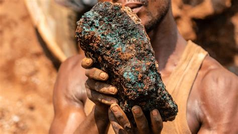 Artisanal mining: the struggle to clean up a murky industry