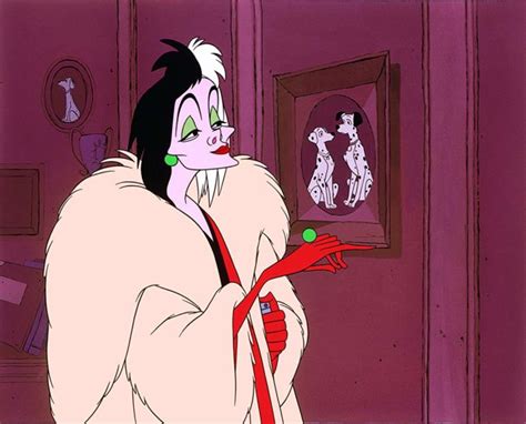 Disney Releases First Pictures of Emma Stone as Cruella de Vil