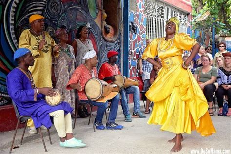 Callejon de Hamel: Afro-Cuban Culture in Havana