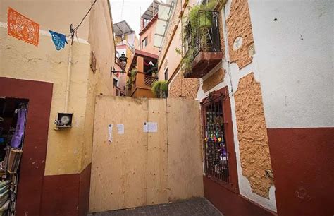 Guanajuato's famed 'Callejón del Beso' closed by city