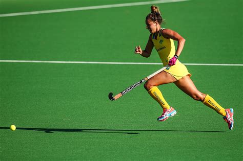 Hockeyroos player Brooke Peris on the influence of Nova Peris ...