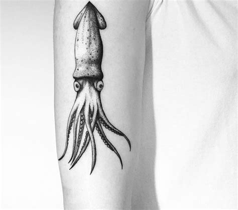 Squid Tattoo Ideas That Reveal The Beauty Of These Magnificent Animals