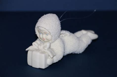 Dept. 56 Snowbabies Snowbaby with Present 4" ornament | Collectibles, Christmas baby, Presents