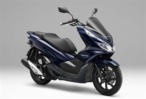 Honda PCX Electric and PCX Hybrid Unveiled - BikesRepublic.com