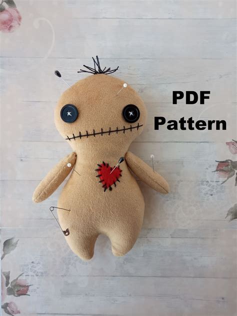 Plush pattern PDF Voodoo doll step-by-step tutorial | Inspire Uplift | Bastelarbeiten, Voodoo ...