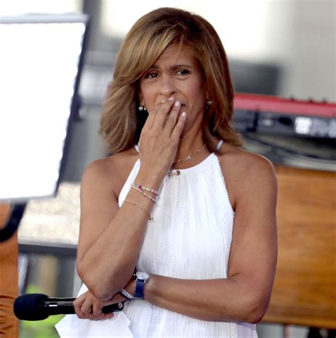 Today's Hoda Kotb admits she ‘sobbed’ as she watched live TV moment ...