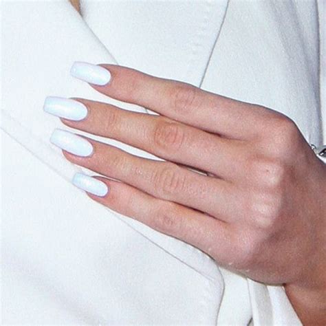 Kylie Jenner's Nail Polish & Nail Art | Steal Her Style | Kylie jenner nails, Kylie jenner nail ...