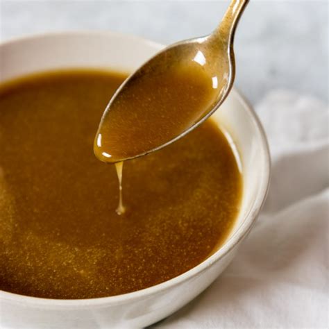 Brown Sugar Caramel Sauce |Simple 4 Ingredient Recipe| - Mom's Dinner