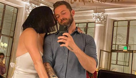 Artem Chigvintsev And Nikki Bella Tie The Knot In Paris